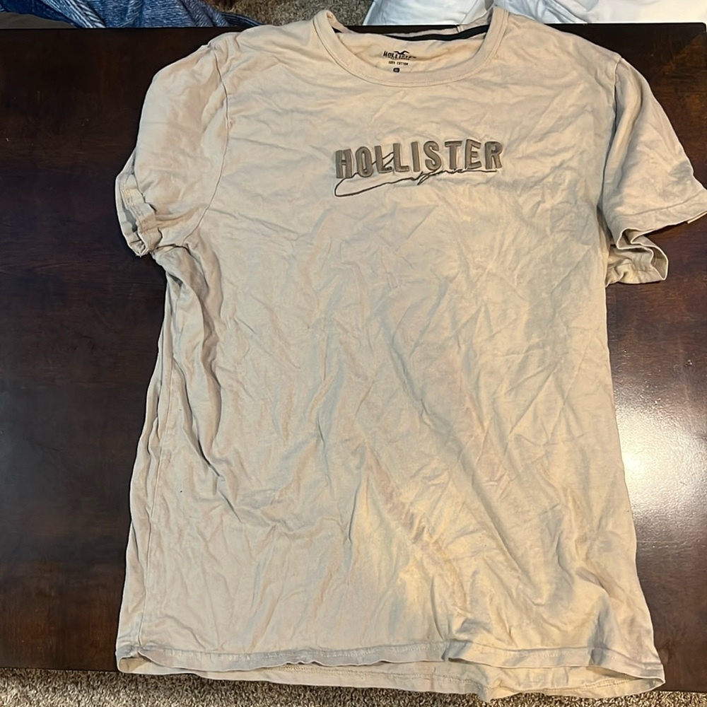 Light brown hollister t shirt xl